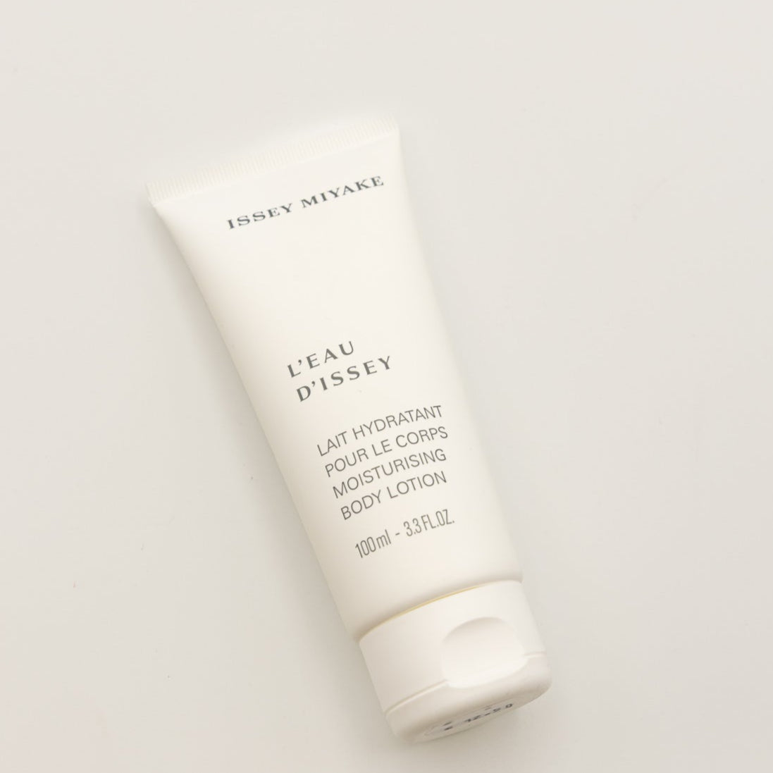 Issey Miyake L'Eau d'Issey Moisturizing Body Lotion 100 ML