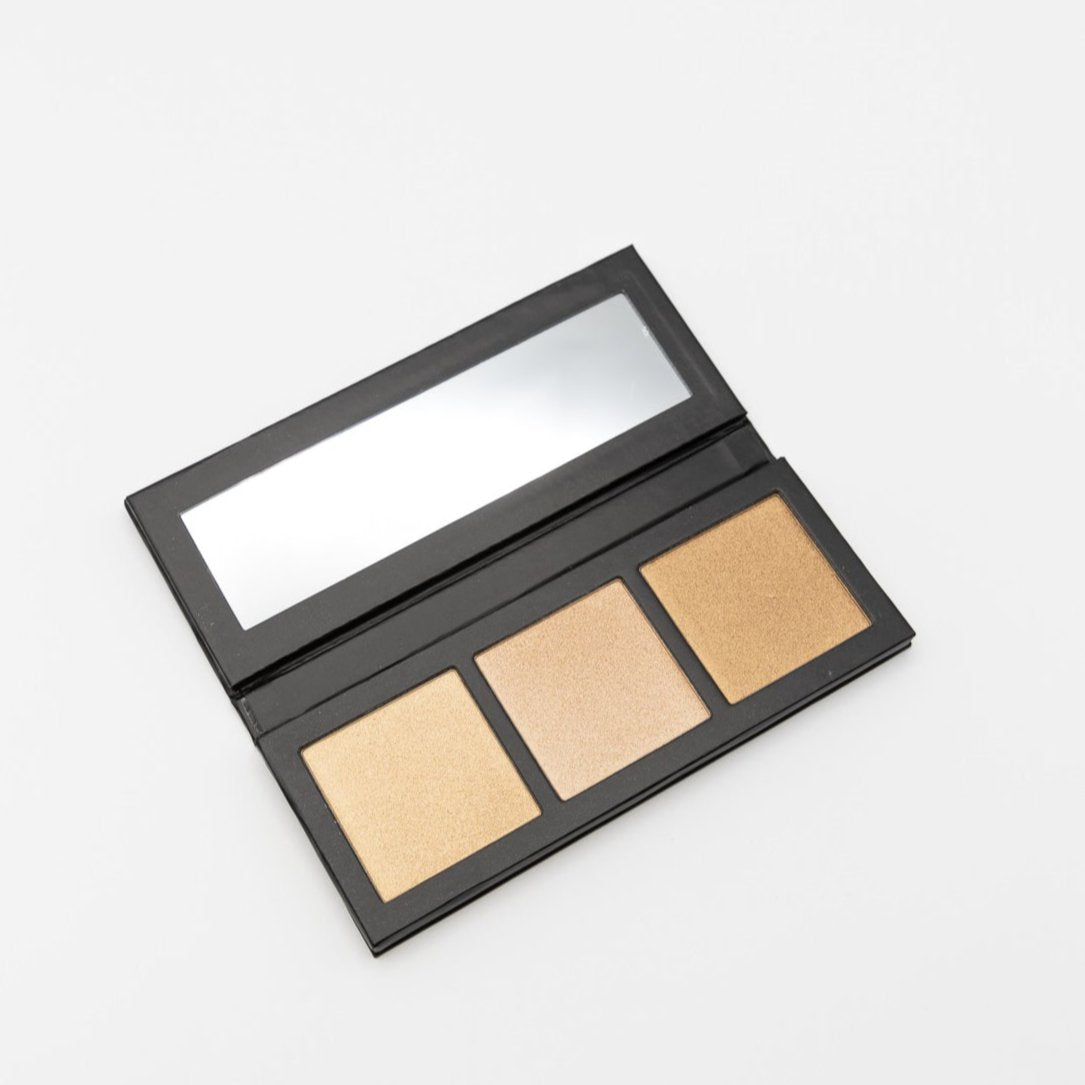 MAC Hyper Real Glow Palette - Get it Glowin