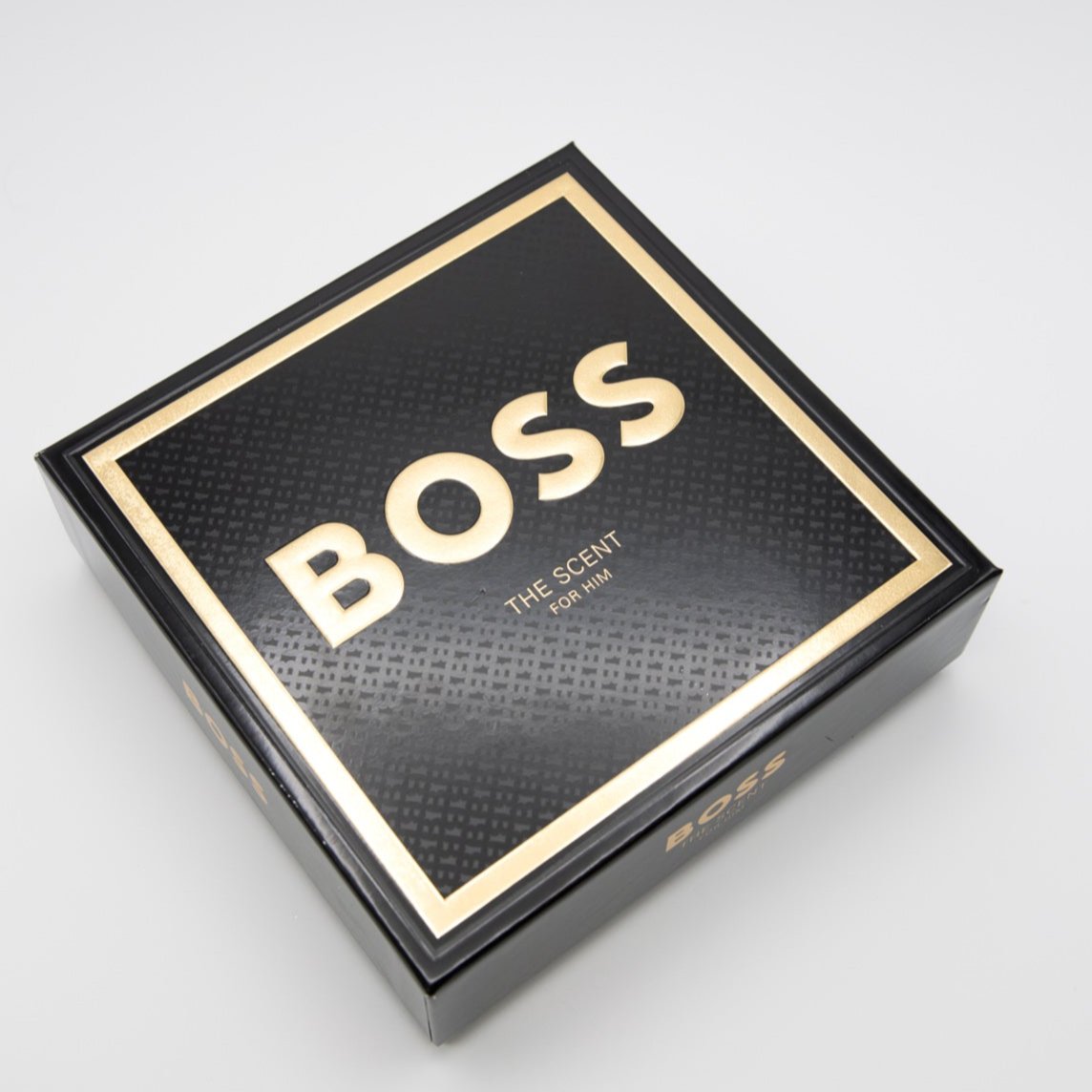 Boss The Scent Giftset 50 ML Eau de Toilette & 150 ML Deodorant spray