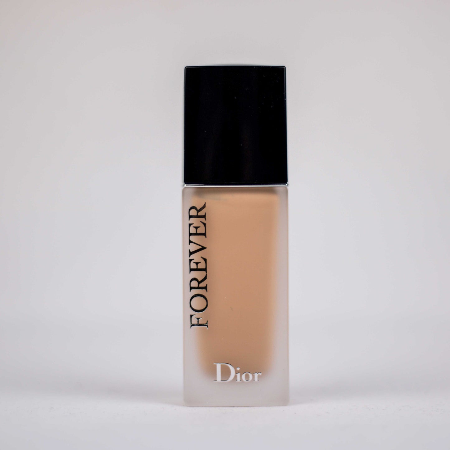 Dior Forever 24H Wear High Perfection skin caring foundation