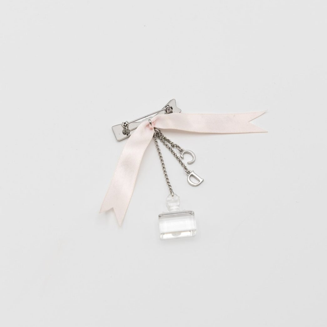 Dior broche