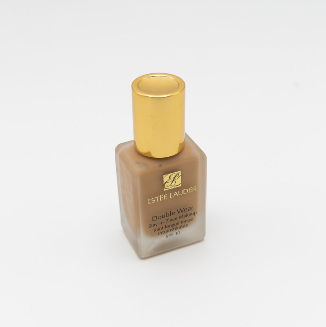 Estee_Lauder_Double_Wear 6W1 Sandalwood