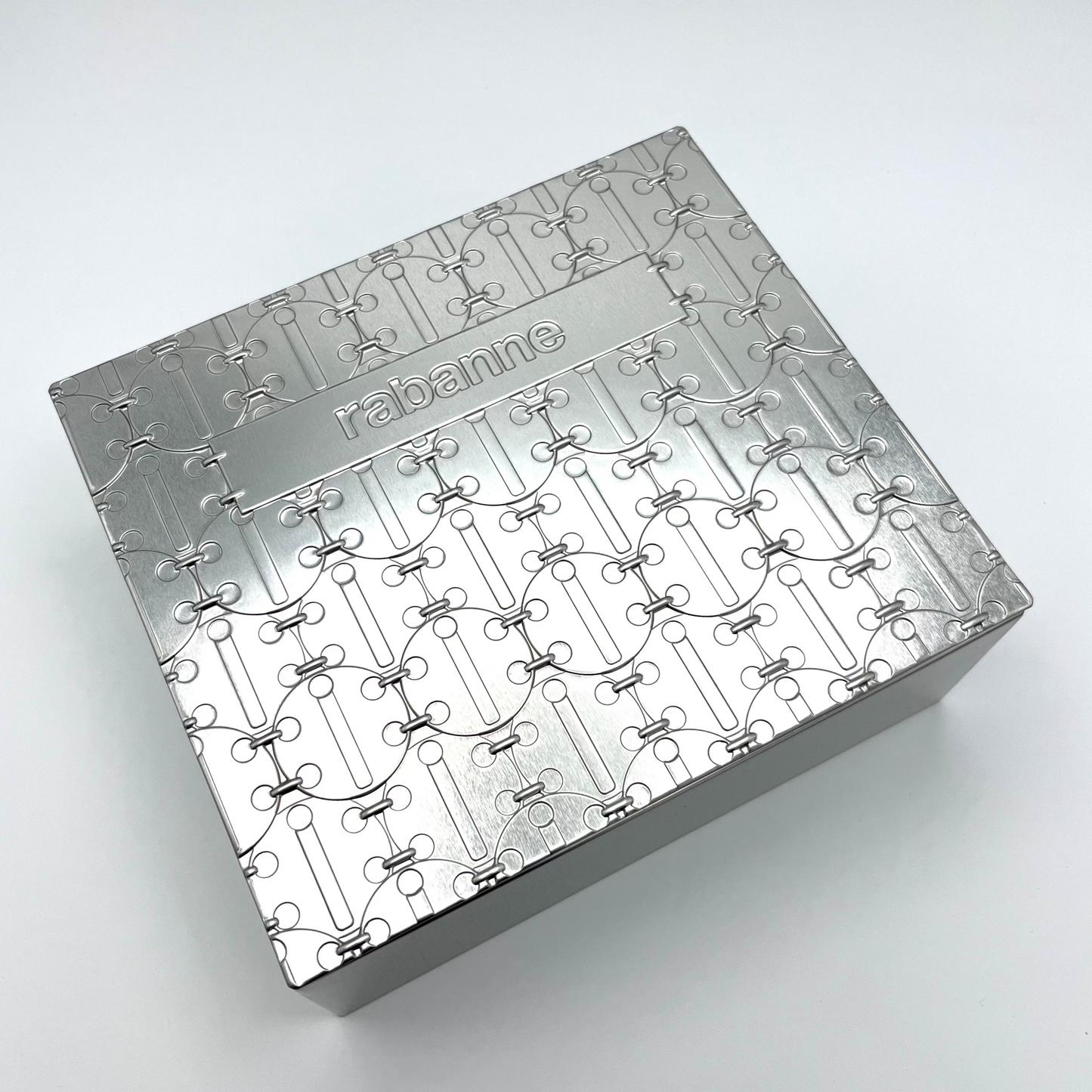 Paco Rabanne Phantom 50 ML Eau de Toilette & 100 ML Showergel