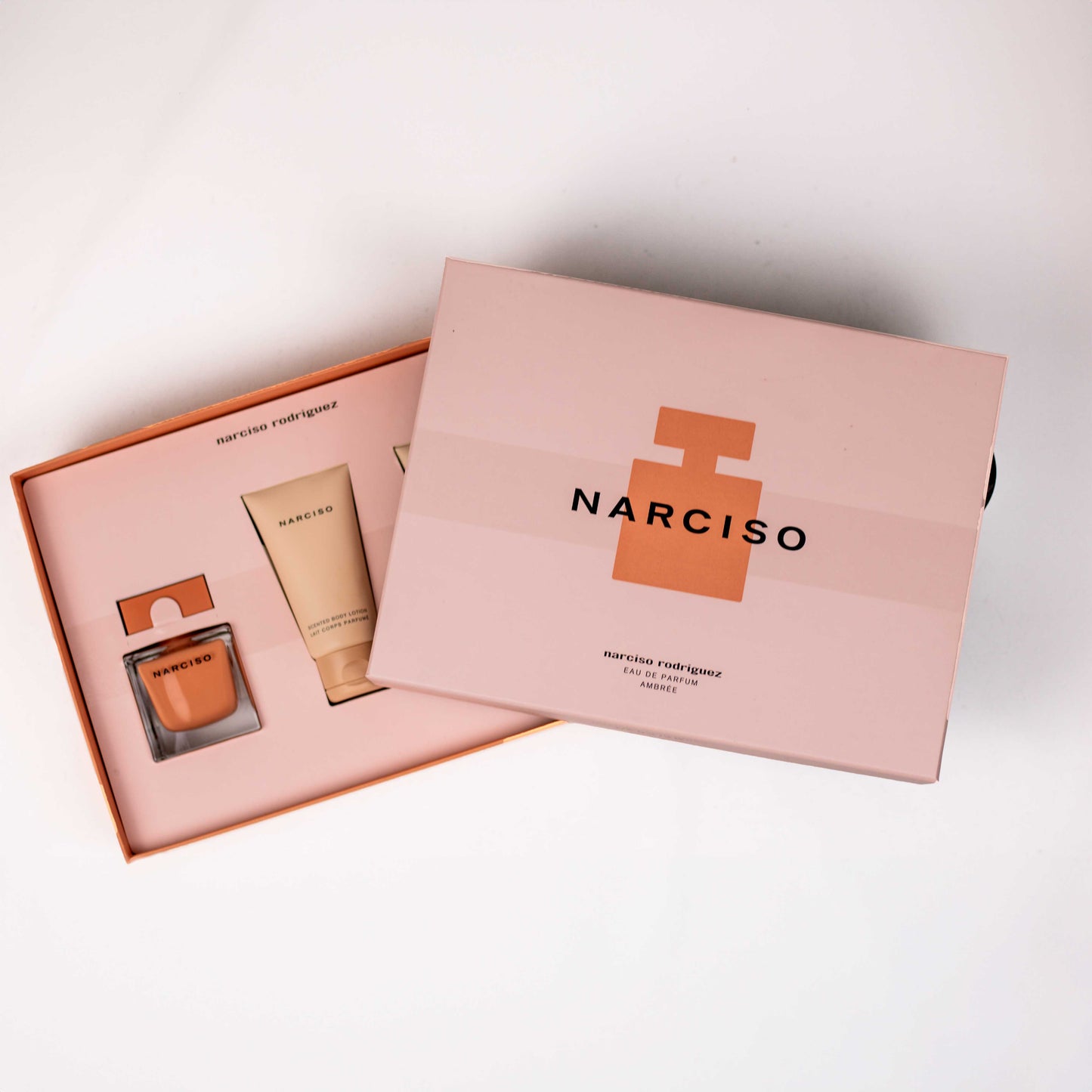 Narciso Ambrée Giftset 50 ML Eau de Parfum, 50 ML Bodylotion & 50 ML Showergel