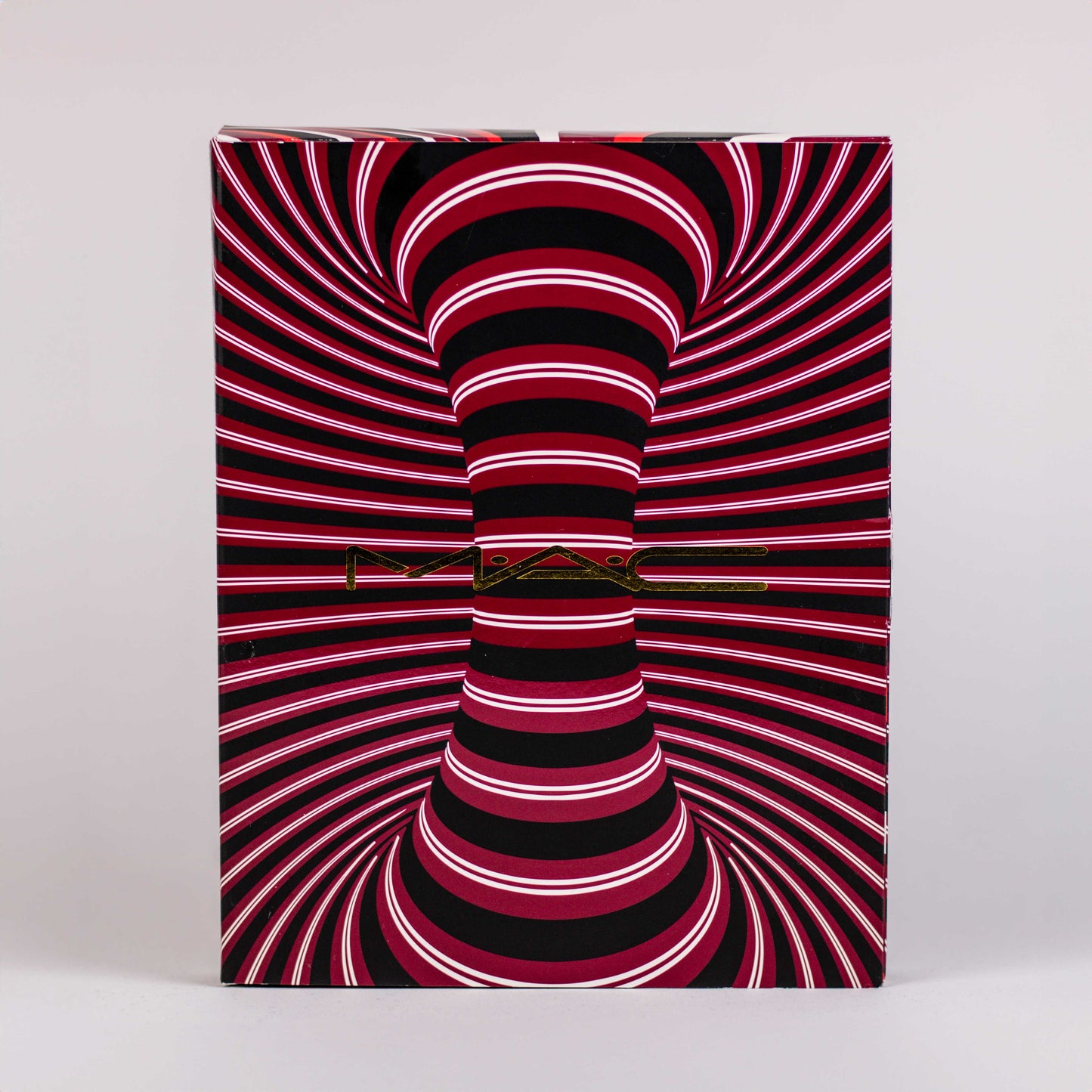 MAC Trick of the Light Extra Dimension Skinfinish Kit – Highlighter Giftset