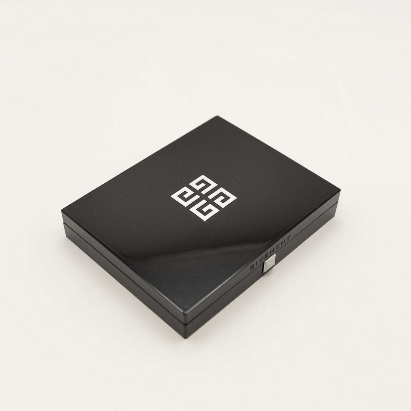 Givenchy Le 9 de Givenchy Le 9.05