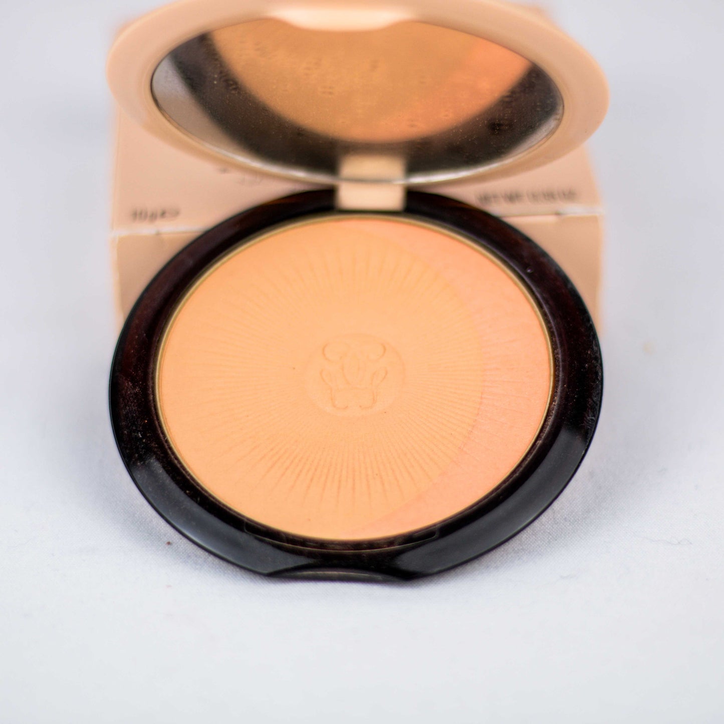 Guerlain Terracotta Joli Teint Healty Glow Powder 01 Clair - Light Brunettes