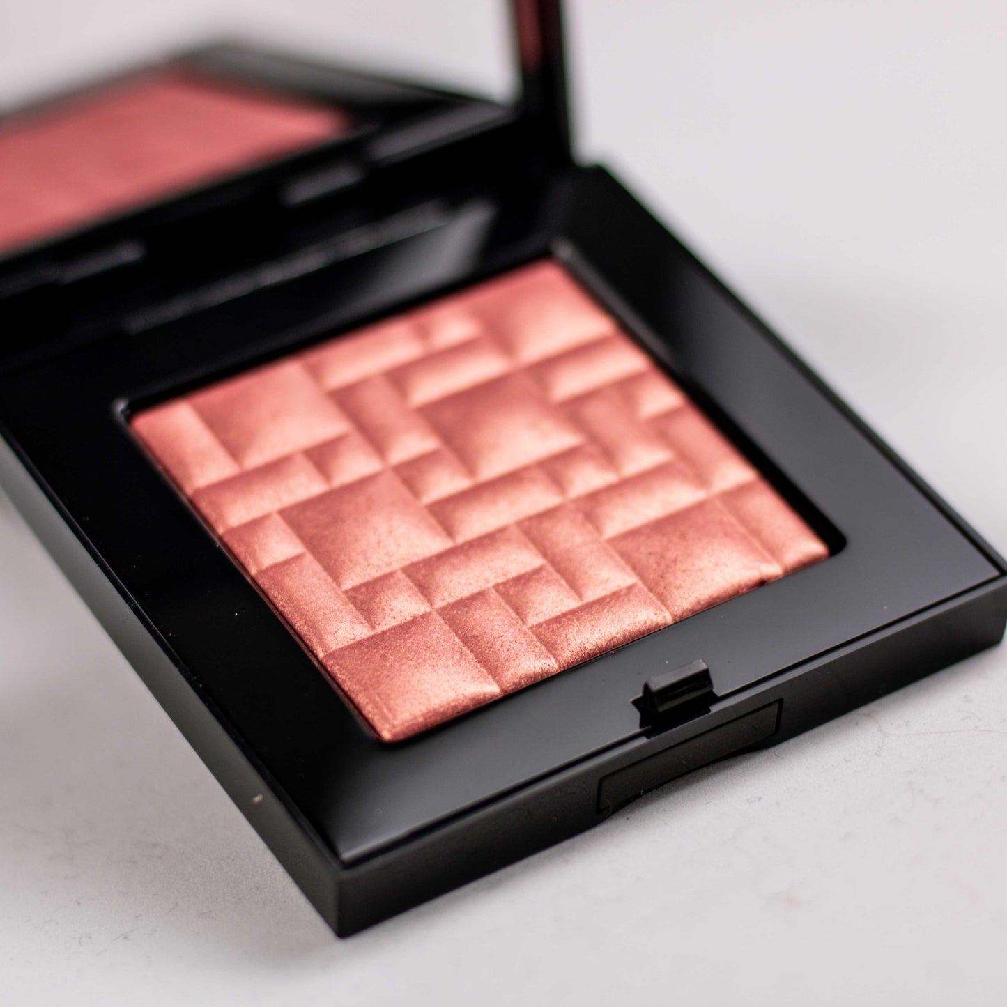 Bobbi Brown Highlighter Powder