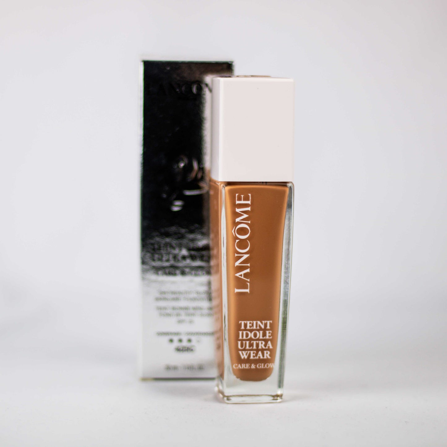 Lancôme Teint Idole Ultra Wear Care & Glow Foundation 425C