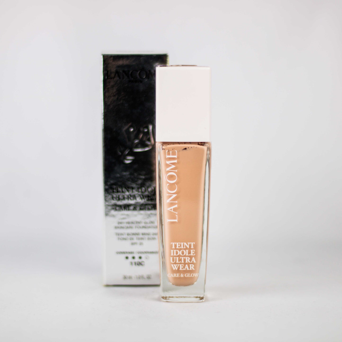Lancôme Teint Idole Ultra Wear Care & Glow Foundation 110C