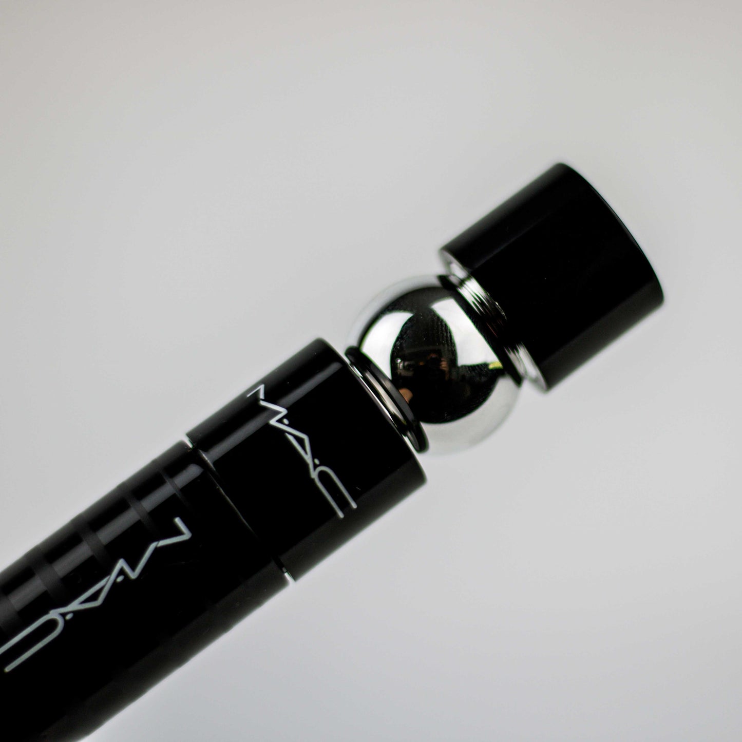 MAC Stack Mascara