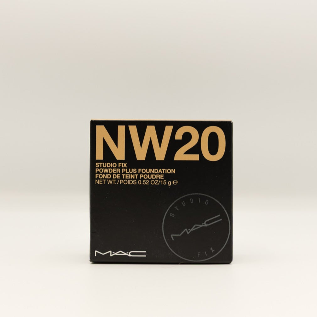 MAC Studio Fix Powder Plus Foundation NW 20