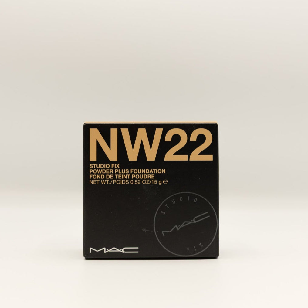 MAC Studio Fix Powder Plus Foundation NW 22