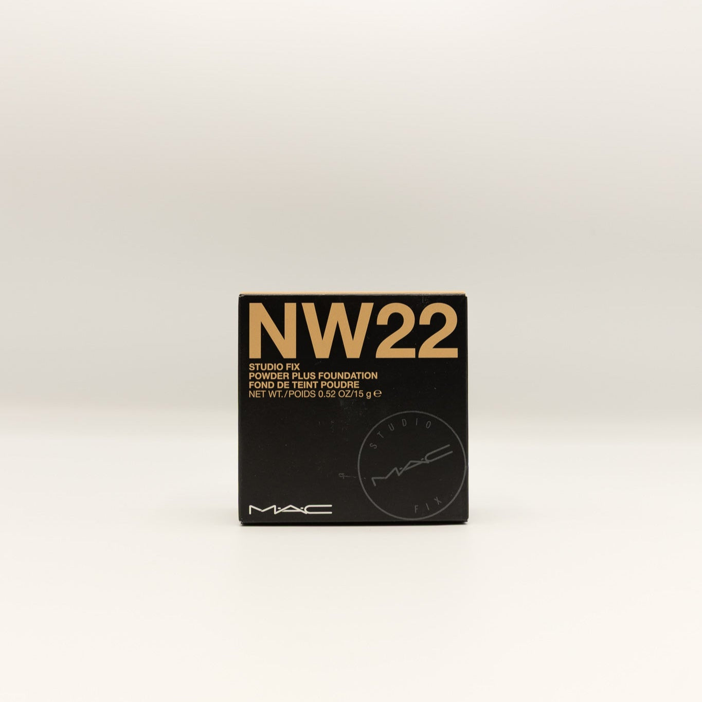 MAC Studio Fix powder plus foundation NW22