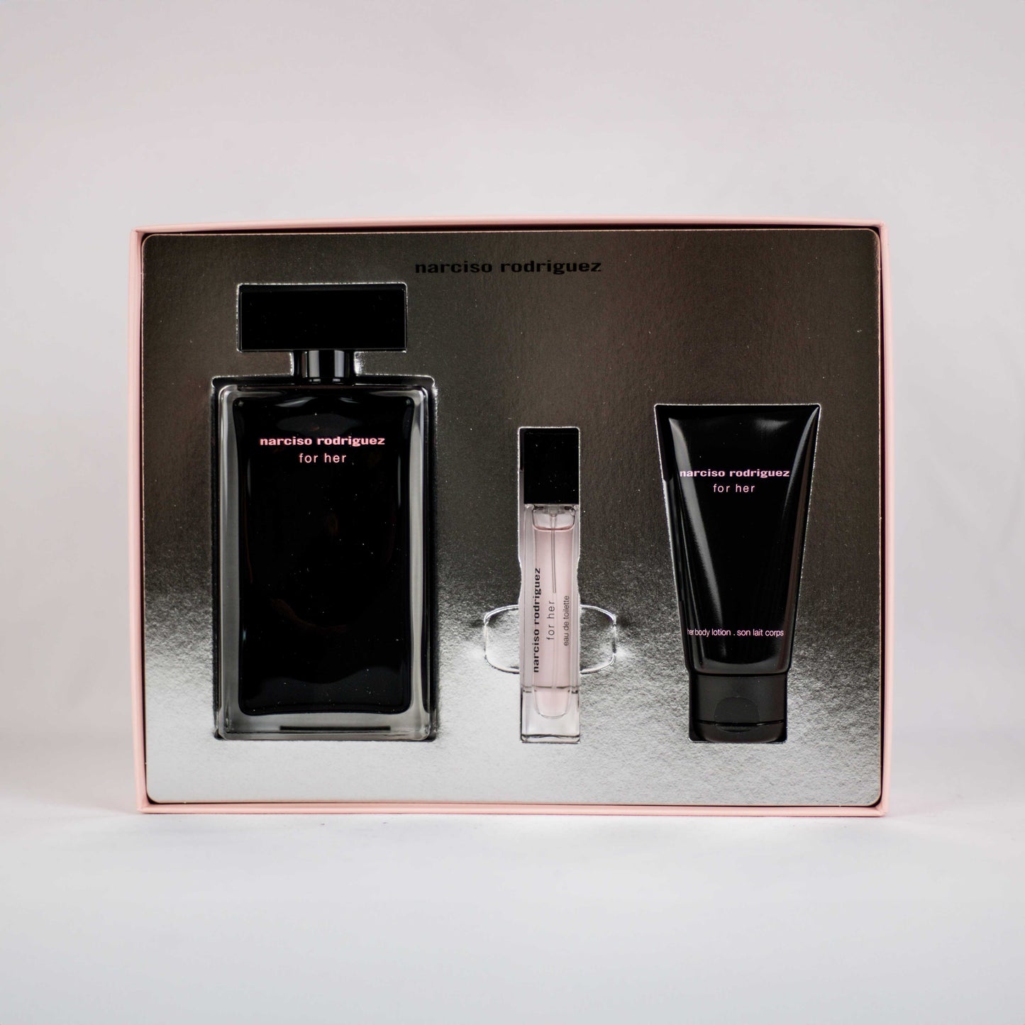 Narciso Rodriguez For Her Giftset 100 ML Eau de Toilette, 10 ML Eau de toilette & 50 ML bodylotion
