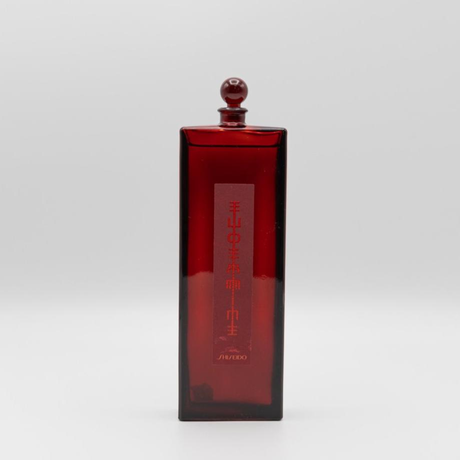 Shiseido Revitalizing essence 200 ML