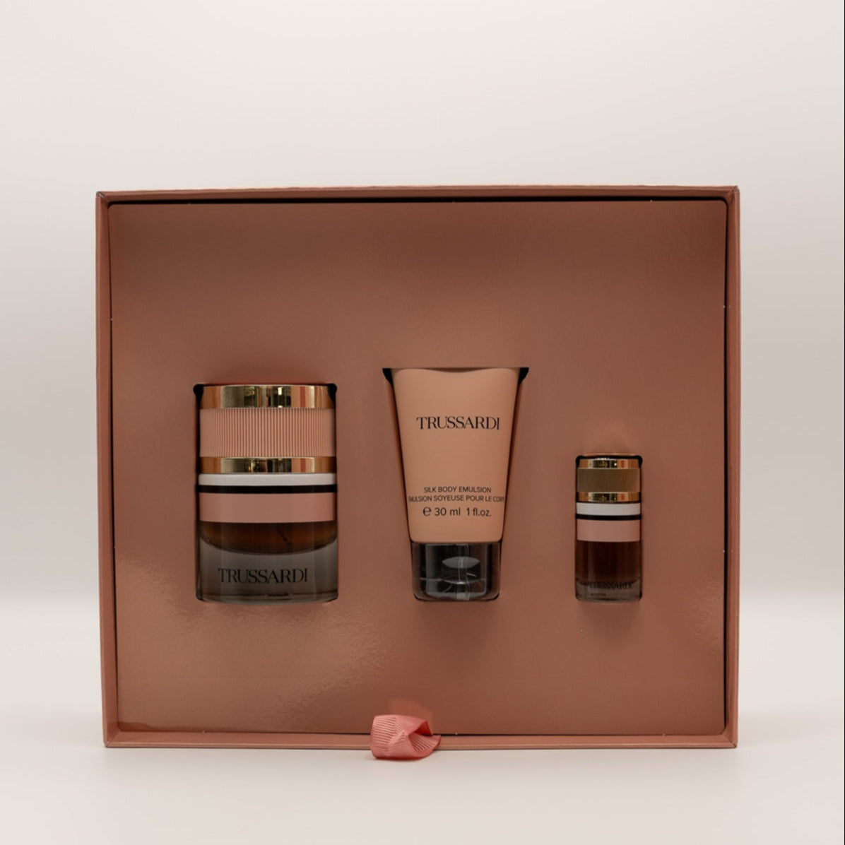 Trussardi Trussardi Giftset 30 ML Eau de Parfum, 7 ML Travelspray & 30 ML Bodylotion