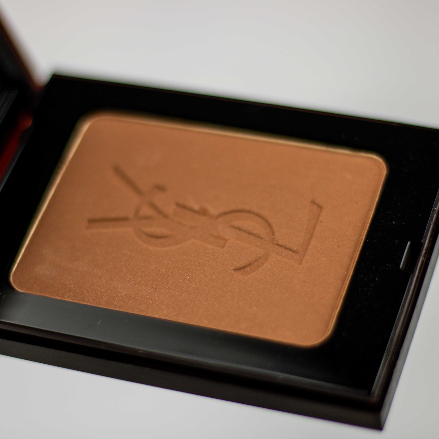 Yves Saint Laurent Terre Saharienne Bronzer