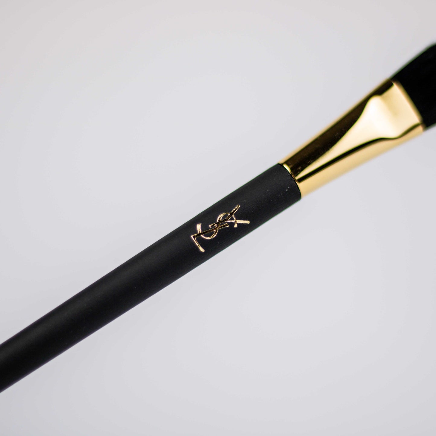 Yves Saint Laurent Eye shadow Brush - 10