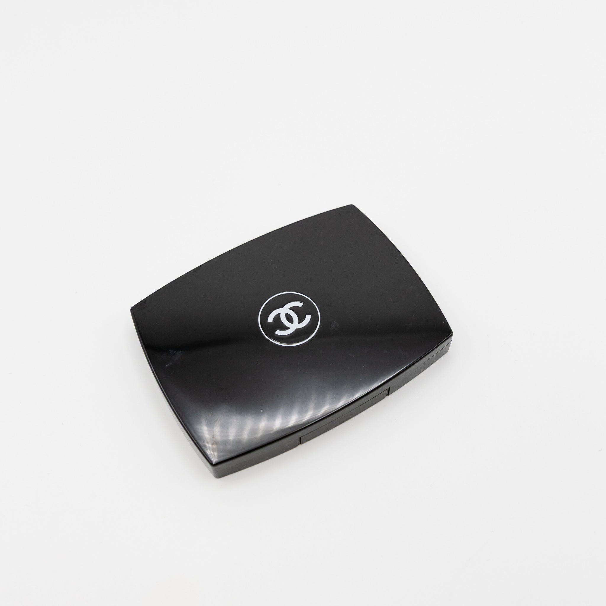 Chanel Les 9 Ombres Eyeshadow Collection Edition 2 Quintessence
