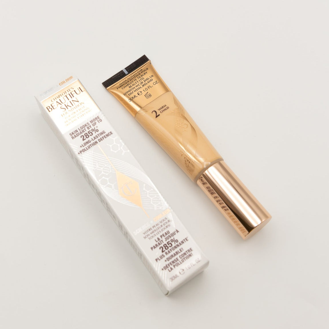 Charlotte Tilbury Beautiful Skin Foundation 2 Warm Chaud