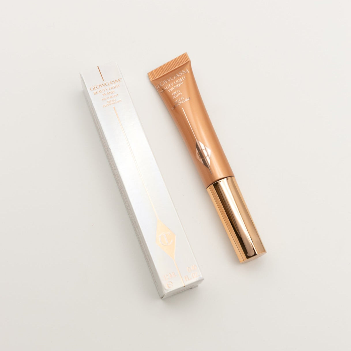 Charlotte Tilbury Glowgasm Beauty Light Wand High Blush - Peachgasm