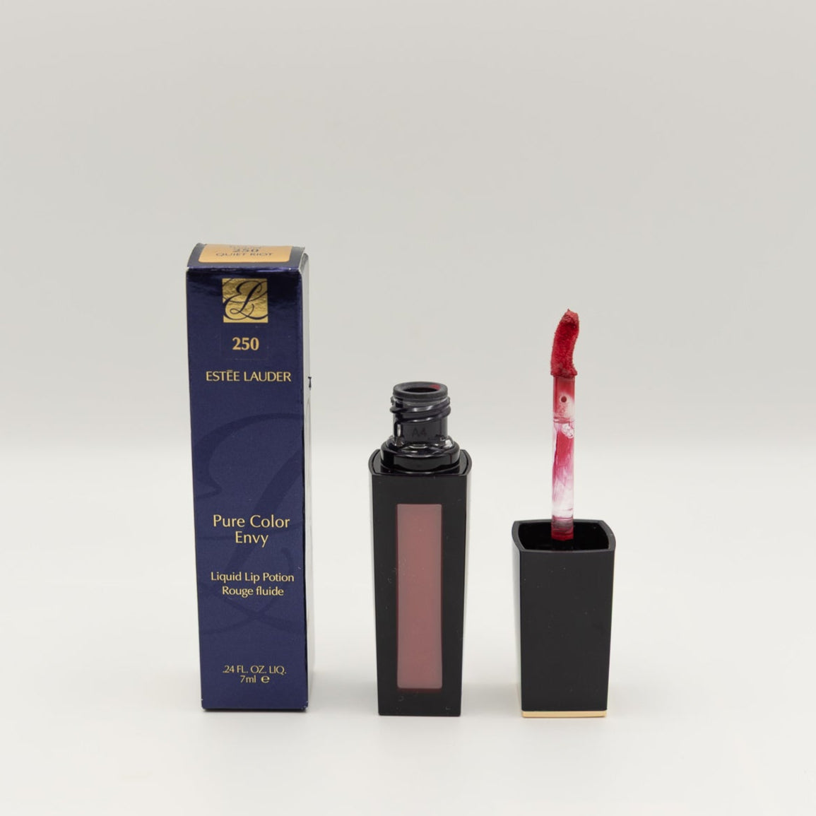Estée Lauder Pure Color Envy Liquid Lip Potion Lipstick 250 Quiet Riot