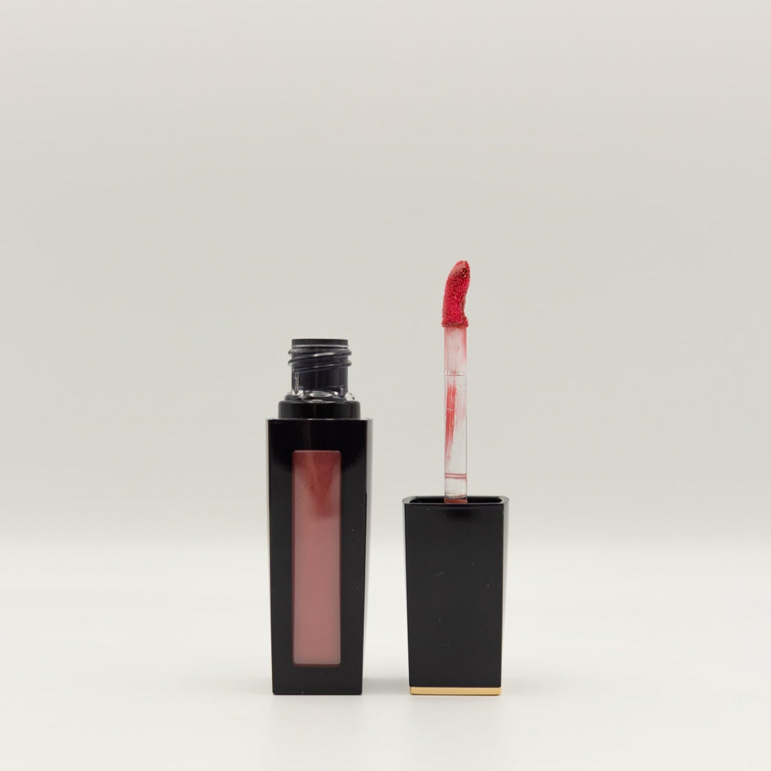Estée Lauder Pure Color Envy Liquid Lip Potion Lipstick 310 Fierce Beauty