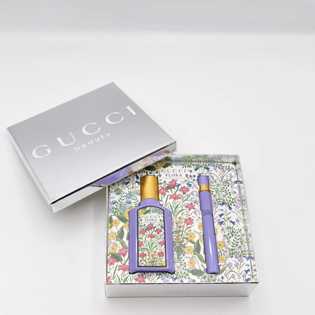 Gucci Flora Gorgeous Magnolia Giftsets 50 ML Eau de Parfum & 10 ML Travelspray