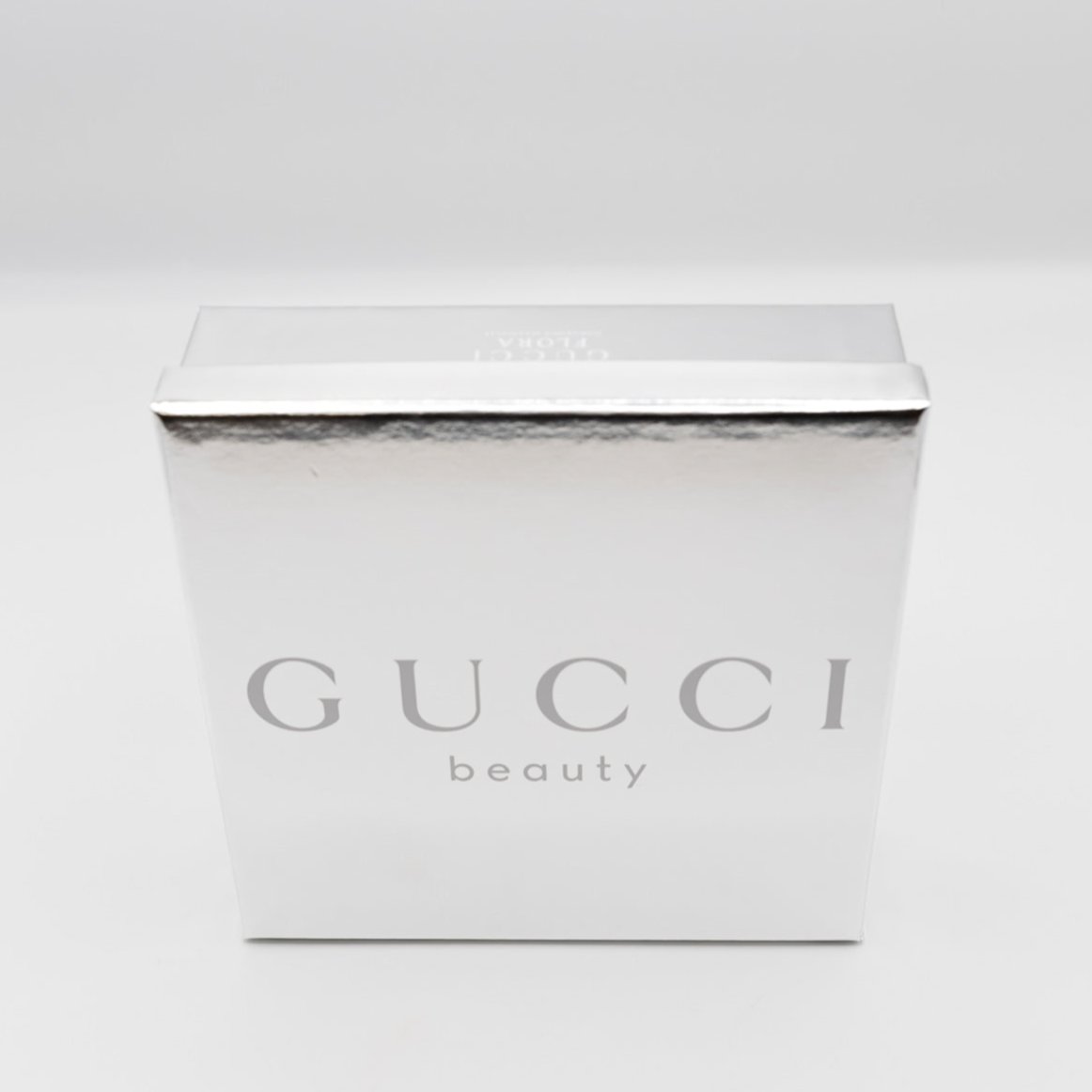 Gucci Flora Gorgeous Magnolia Giftsets 50 ML Eau de Parfum & 10 ML Travelspray