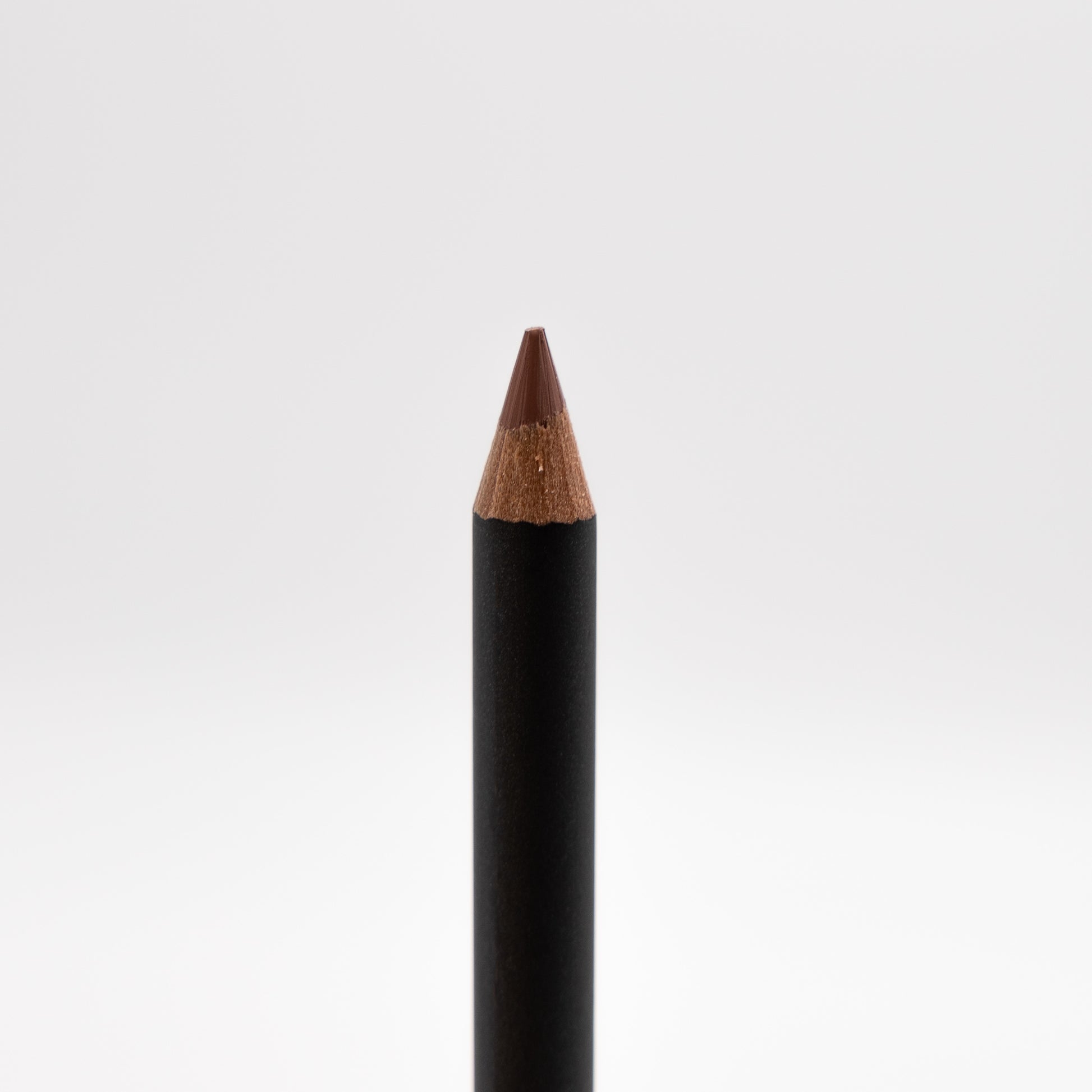 MAC Lip Pencil Beige Turner – Lippotlood | Nude Lipliner
