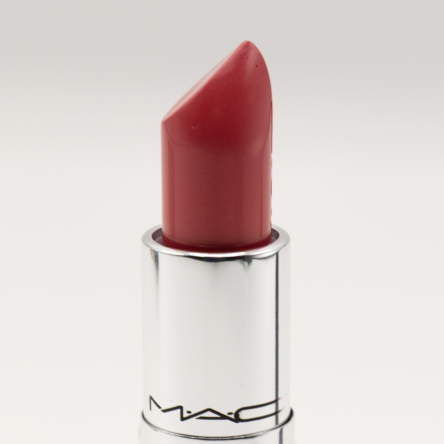 MAC Lustreglass Lipstick - 560 Frienda