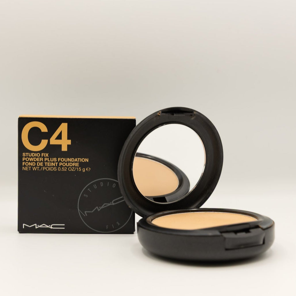 MAC Studio Fix Powder Plus Foundation C4 