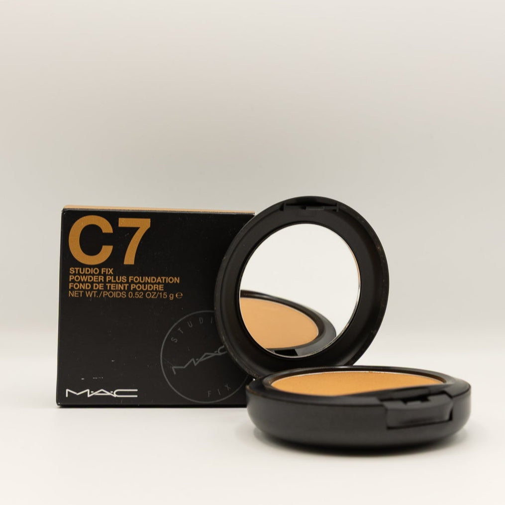 MAC Studio Fix Powder Plus Foundation C7