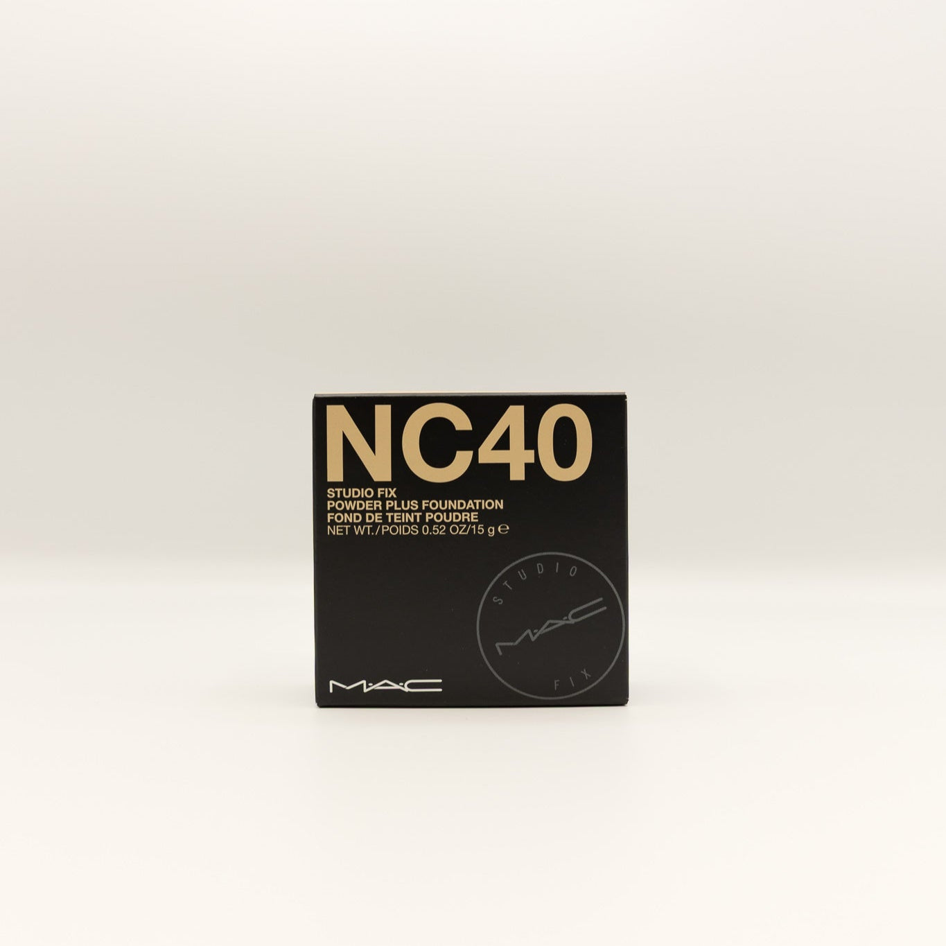 MAC Studio Fix Powder Plus Foundation NC 40