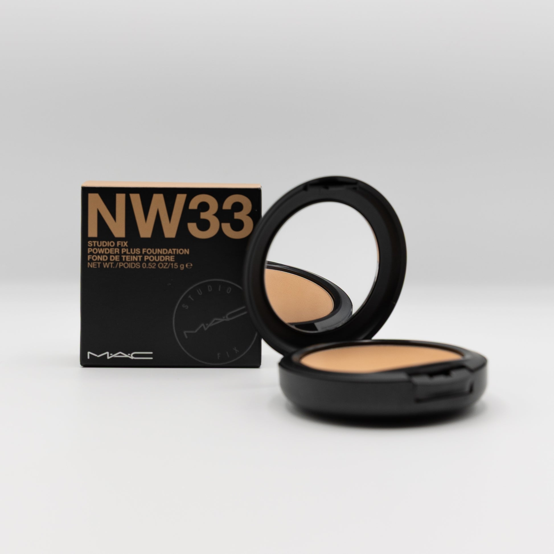 MAC Studio Fix Powder Plus Foundation NW 33