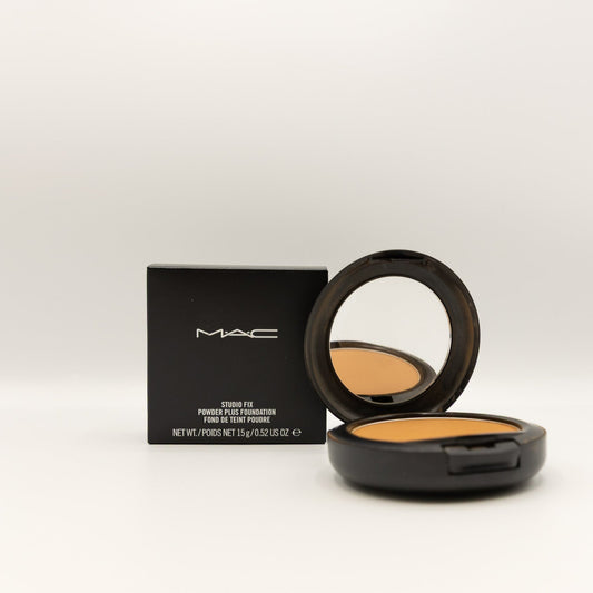 MAC Studio Fix Powder Plus Foundation in NW43