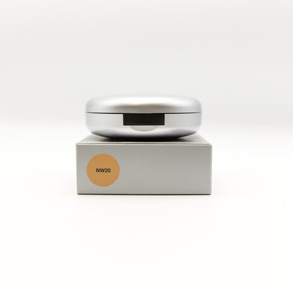 MAC Studio Fix Tech Cream to Powder foundation - NW 20 
