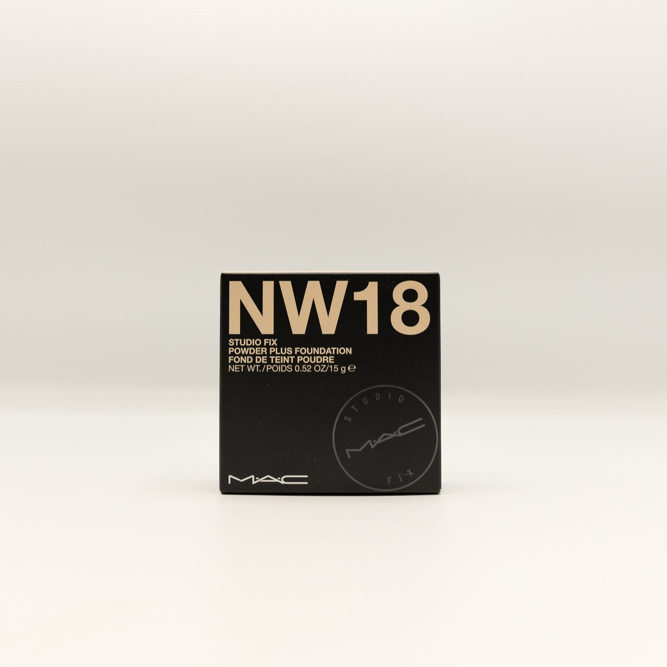 MAC Studio Fix powder plus foundation NW 18