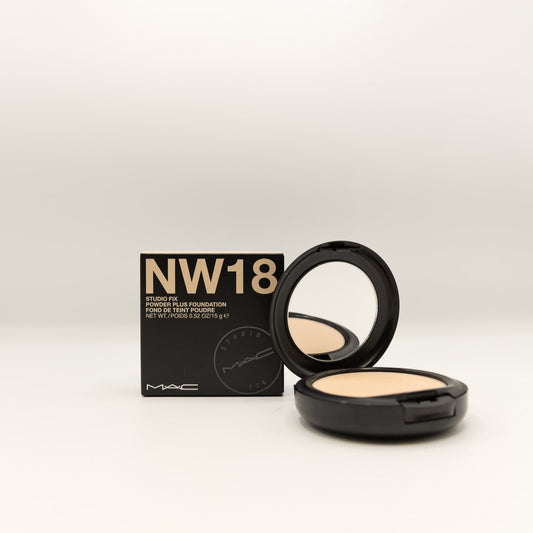 MAC Studio Fix powder plus foundation NW 18