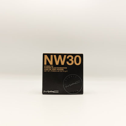 MAC Studio Fix powder plus foundation NW 30
