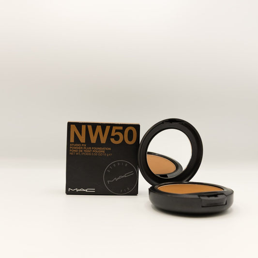 MAC Studio Fix powder plus foundation NW 50