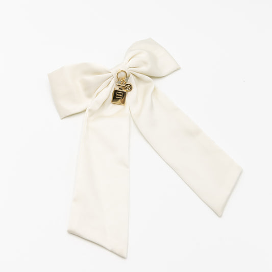 Witte Chanel strik